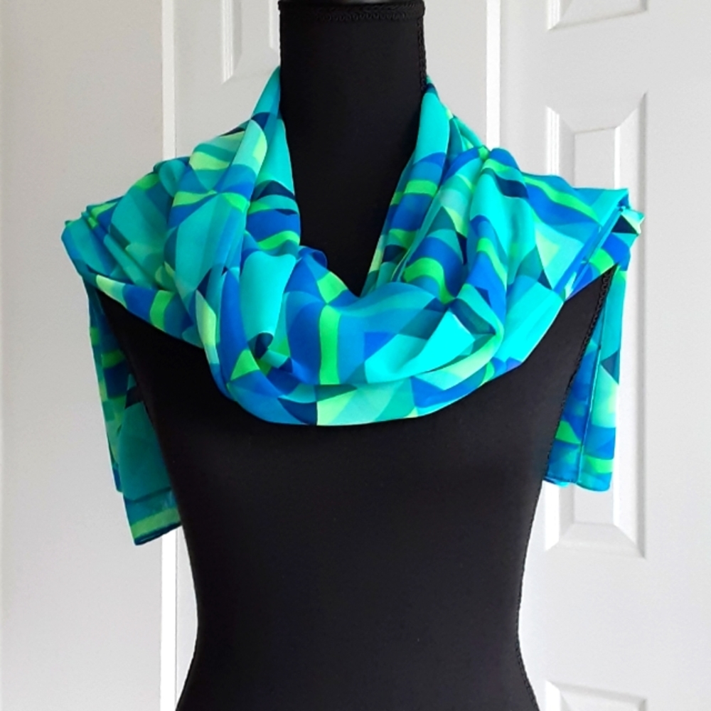 Scarf - Picture 4 of 8